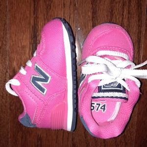 New Balance 574 sneakers size 2 NEW Pink/Navy